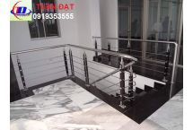 cầu thang suốt inox