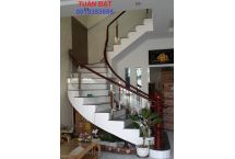 CẦU THANG KÍNH33