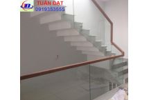 CẦU THANG KÍNH PA ĐƠ