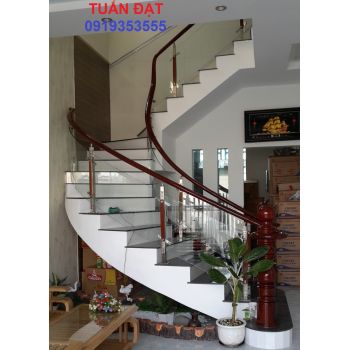 CẦU THANG KÍNH33